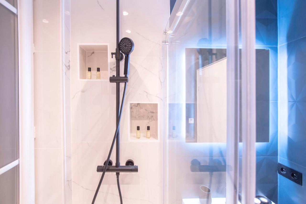 Guestready - Chic & Fully-Equipped Apartment In Le Marais Paris Bagian luar foto